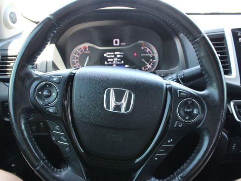Used 2019 Honda Ridgeline RTL-E image 14
