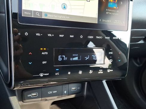 Used 2024 Hyundai Tucson SEL w/ Convenience Package AWD/4WD image 17