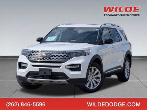 Used 2024 Ford Explorer Limited w/ Limited Technology Package AWD/4WD image 2