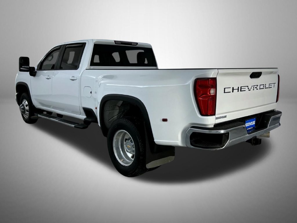 Certified 2025 Chevrolet Silverado 3500 LT AWD/4WD image 8