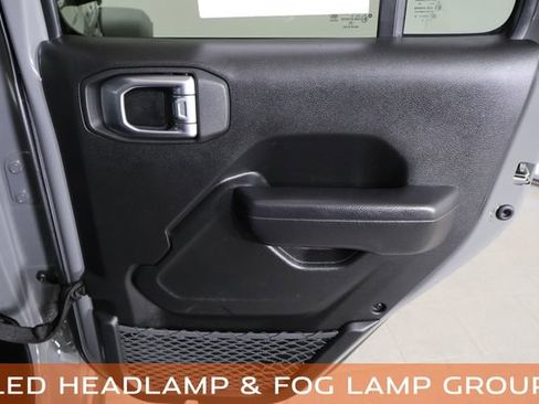 Used 2023 Jeep Wrangler Unlimited image 20