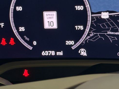 Certified 2025 Porsche Taycan AWD/4WD image 22