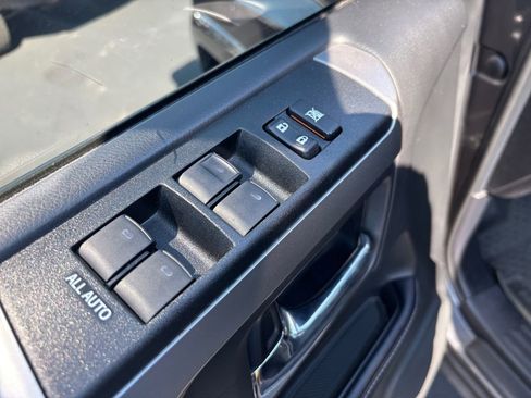 Used 2022 Toyota 4Runner SR5 Premium image 24