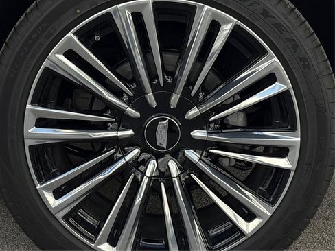 New 2026 Cadillac Vistiq Premium Luxury image 13