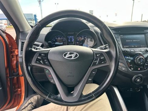 Used 2015 Hyundai Veloster Turbo FWD image 28