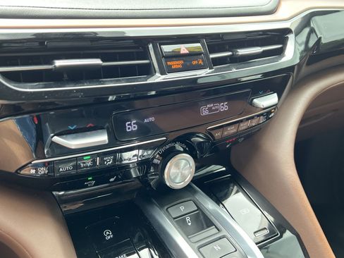 Used 2022 Acura MDX SH-AWD w/ Technology Package image 22