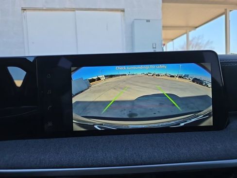 New 2026 Nissan Kicks SV image 9