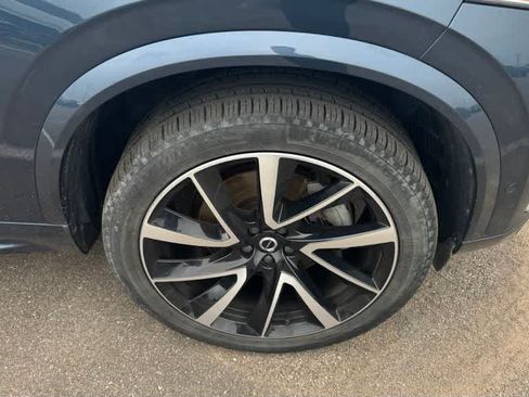 Used 2024 Volvo XC90 B6 Plus AWD/4WD image 11