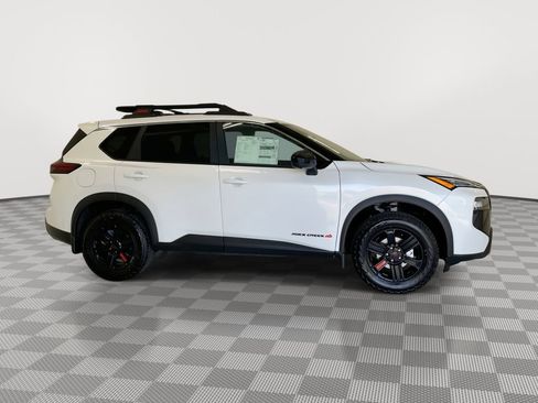 New 2026 Nissan Rogue SV AWD/4WD image 12