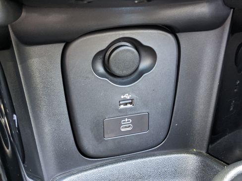 Used 2024 MINI Cooper John Cooper Works FWD image 32
