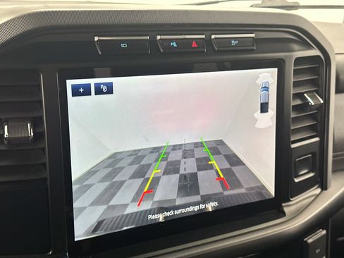 Used 2023 Ford F150 Platinum image 29