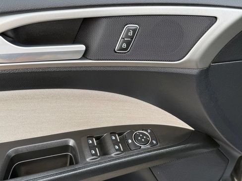 Used 2020 Ford Fusion S FWD image 12