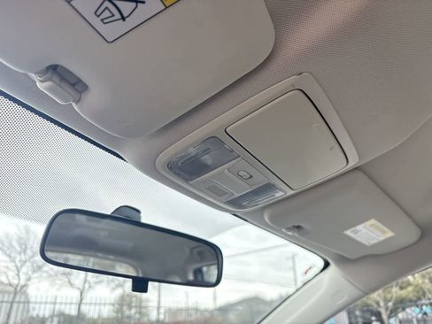 Used 2014 Honda CR-V LX image 37