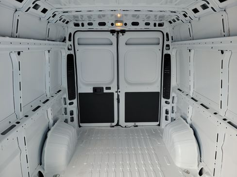 New 2026 RAM ProMaster 2500 FWD image 11
