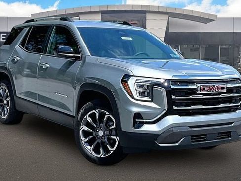 New 2026 GMC Terrain Elevation w/ Elevation Premium Package AWD/4WD image 2