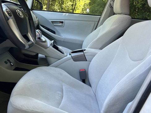 Used 2015 Toyota Prius Three w/ Solar Roof Package FWD image 15
