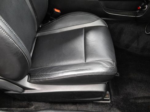 Used 2018 Dodge Challenger SXT Plus image 40