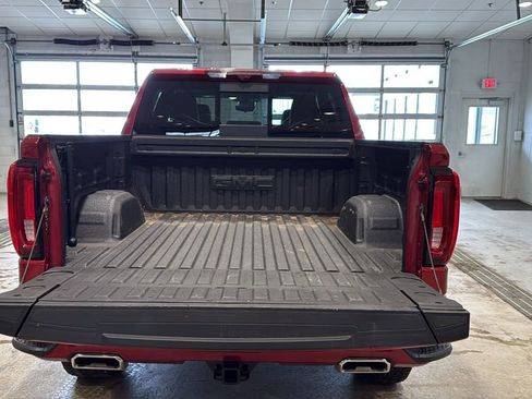 Used 2025 GMC Sierra 1500 AT4 w/ AT4 Premium Package image 17