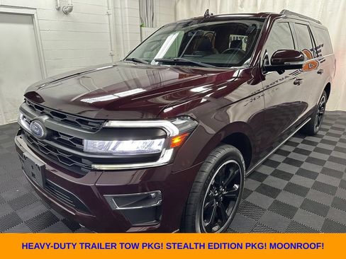 Used 2023 Ford Expedition Max Limited AWD/4WD image 1