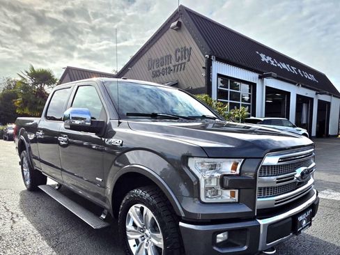 Used 2016 Ford F150 Platinum w/ Equipment Group 701A Luxury AWD/4WD image 5