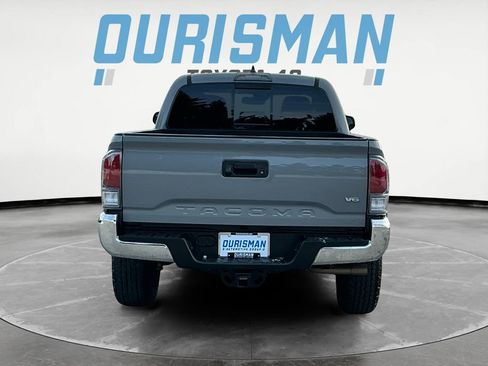 Used 2021 Toyota Tacoma TRD Off-Road image 6