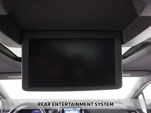 Used 2024 Honda Odyssey Touring image 4