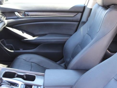 Used 2019 Honda Accord EX-L image 29