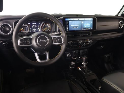 Used 2024 Jeep Wrangler Unlimited Sahara w/ Dual Top Group AWD/4WD image 2