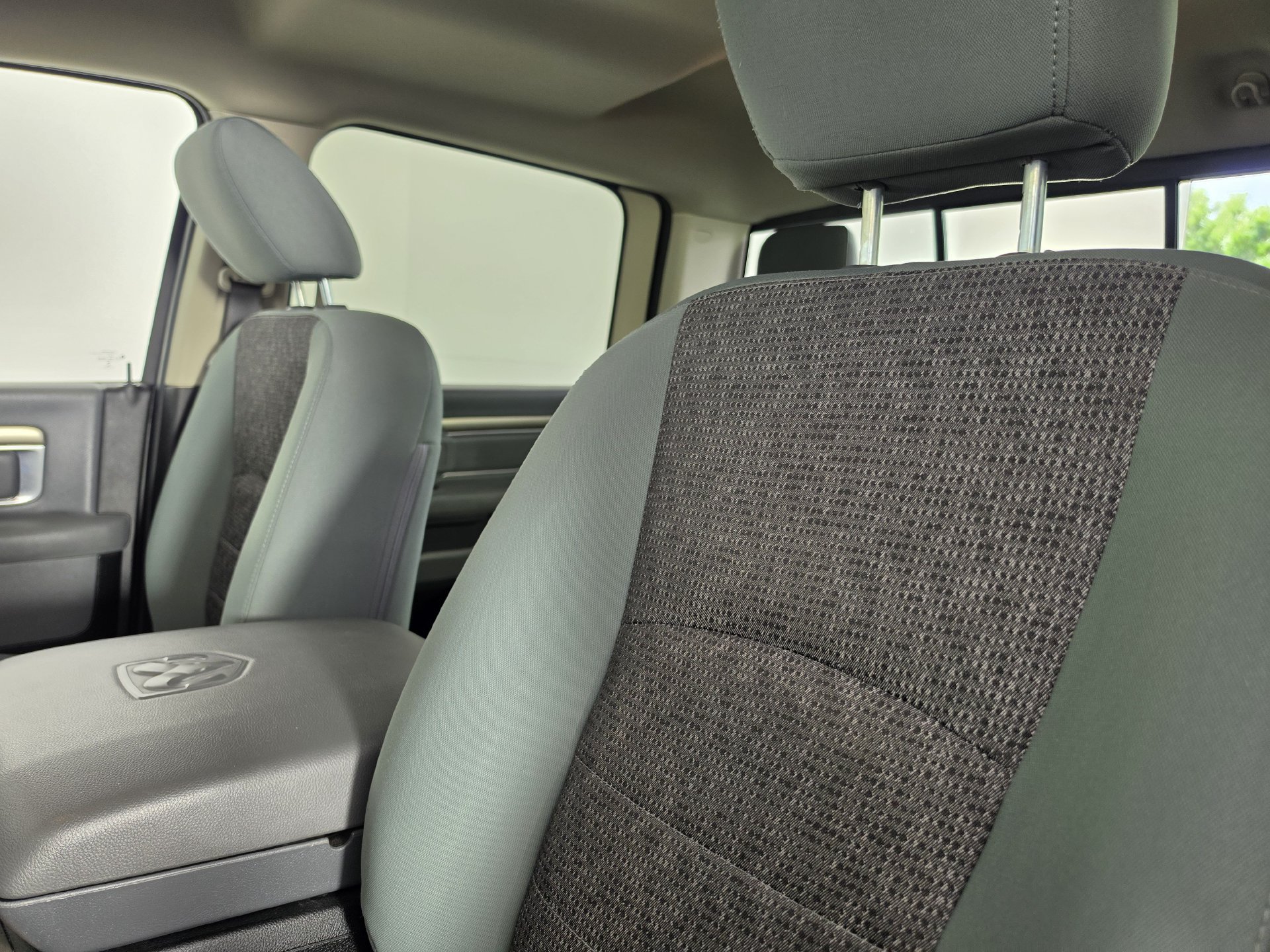 Used 2018 RAM 2500 Big Horn AWD/4WD image 6