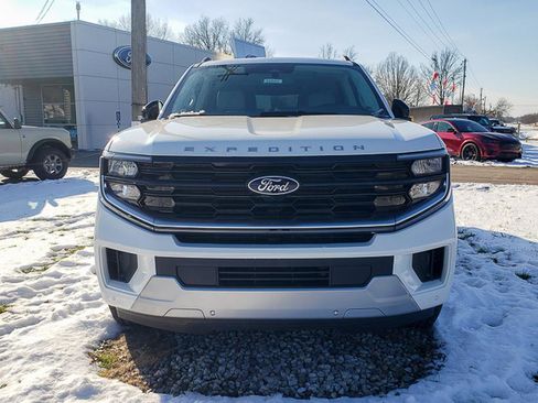 New 2025 Ford Expedition Max Platinum w/ Platinum Ultimate Package image 2