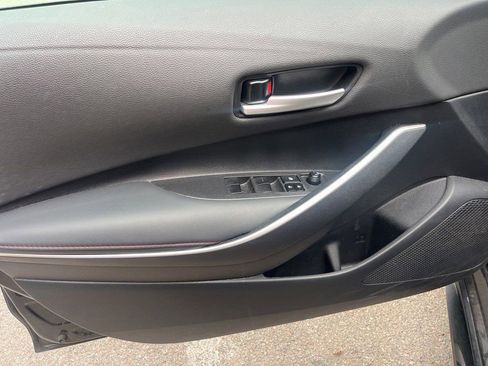 Used 2025 Toyota Corolla SE FWD image 6