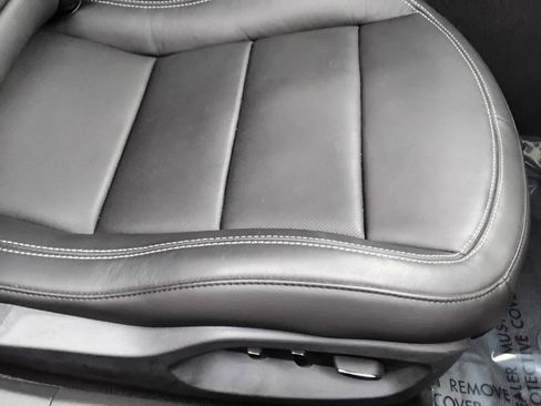 Used 2015 Chevrolet Corvette Z06 w/ 3LZ Preferred Equipment Group image 22