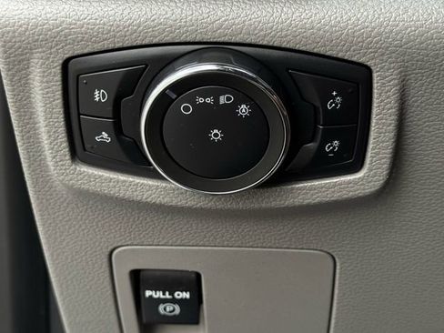 Used 2017 Ford F150 XL w/ Equipment Group 101A Mid RWD image 23