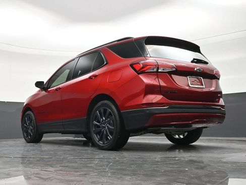 Used 2024 Chevrolet Equinox RS FWD image 22