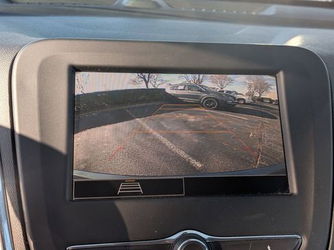 Certified 2024 Chevrolet Equinox LT w/ LPO, Floor Liner Package image 27