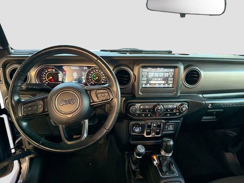 Used 2022 Jeep Wrangler Unlimited Sport AWD/4WD image 25