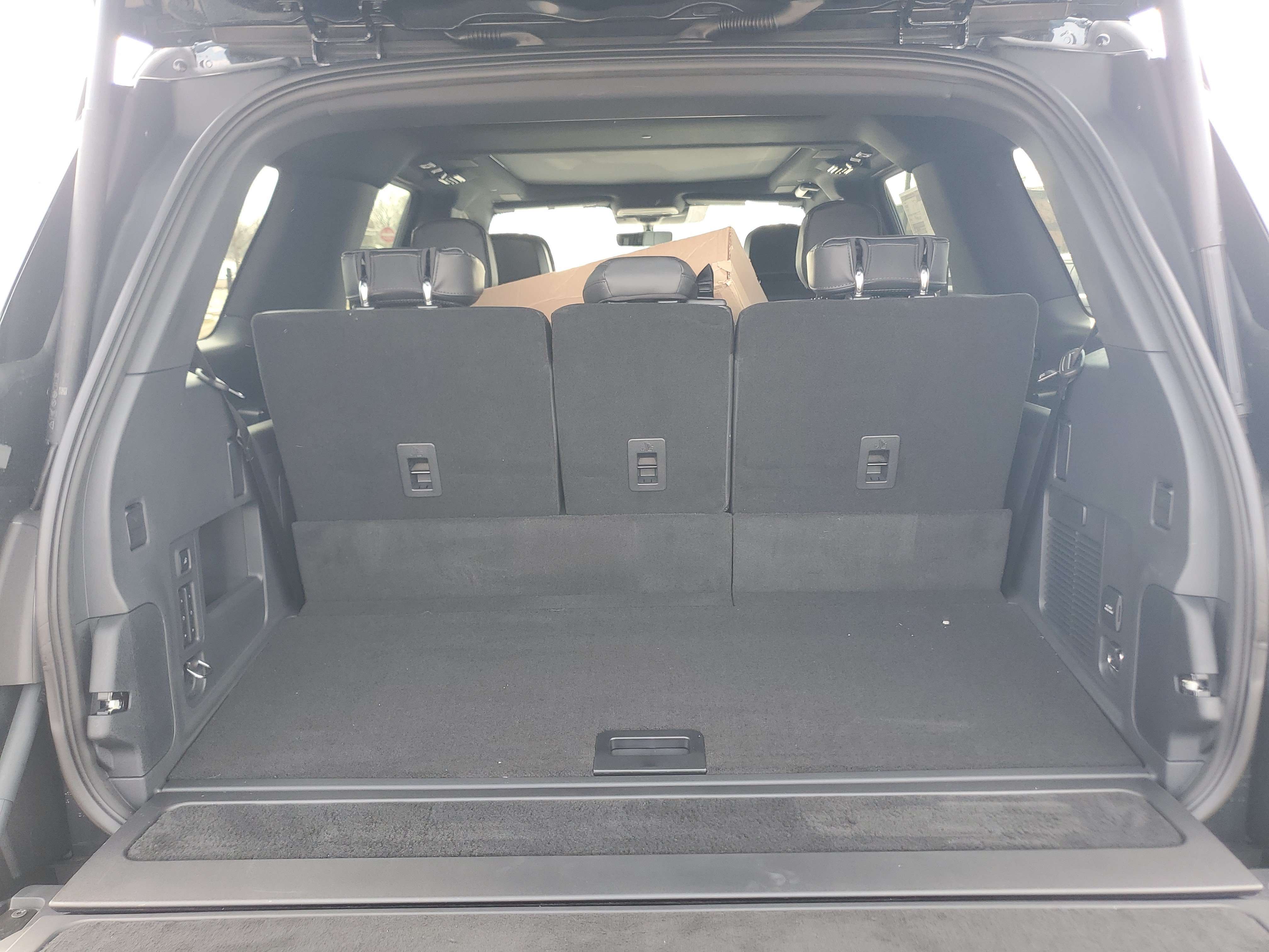 New 2026 Lincoln Navigator Reserve w/ Jet Appearance Package AWD/4WD image 32