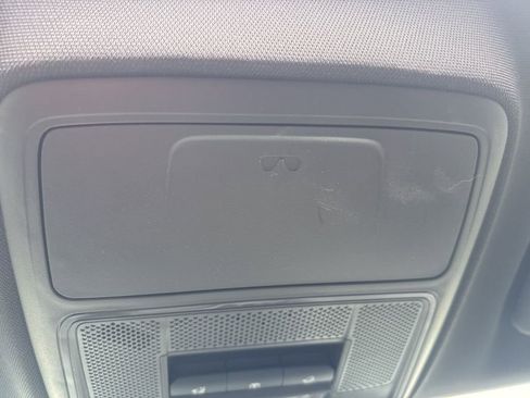 Used 2024 GMC Acadia AT4 w/ Super Cruise Package image 40