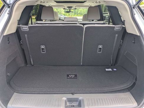 Used 2027 INFINITI QX60 Pure w/ Cargo Package FWD image 12