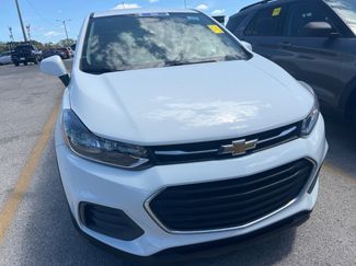 Used 2020 Chevrolet Trax LS FWD video 2