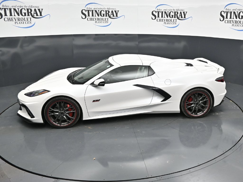 Used 2023 Chevrolet Corvette Stingray Premium Conv w/ Z51 Performance Package RWD image 21