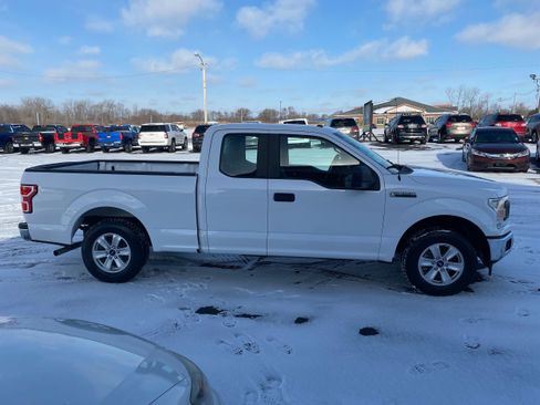 Used 2019 Ford F150 XL w/ Equipment Group 101A Mid image 4
