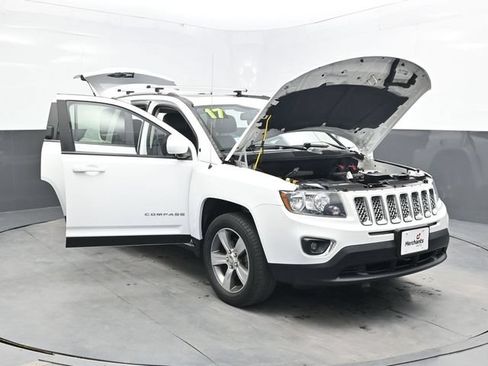 Used 2017 Jeep Compass High Altitude AWD/4WD image 42