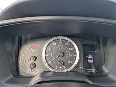 Used 2022 Toyota Corolla LE image 11
