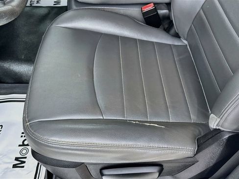 Used 2019 RAM 1500 Tradesman AWD/4WD image 18