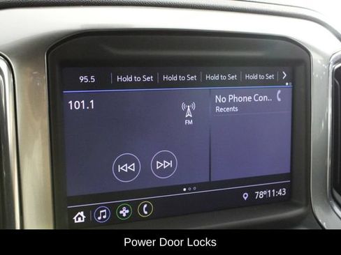 Used 2021 Chevrolet Silverado 1500 RST AWD/4WD image 30