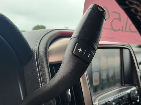 Used 2018 GMC Sierra 1500 Denali AWD/4WD image 16