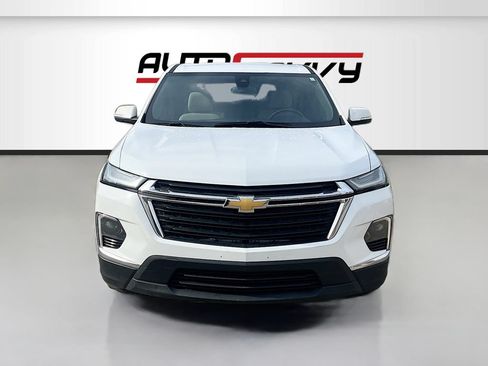 Used 2023 Chevrolet Traverse LS w/ Safety Package FWD image 2