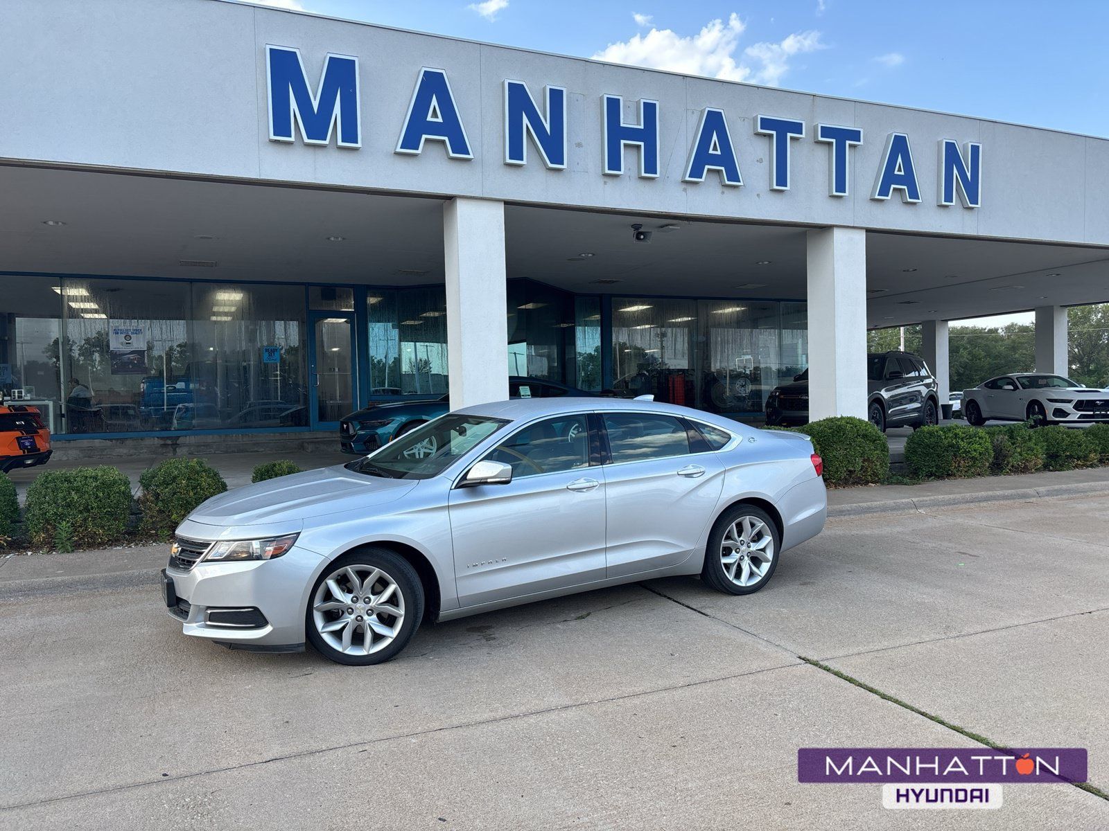 Used 2017 Chevrolet Impala LT w/ Leather Package FWD image 1
