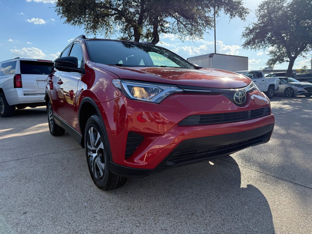 Used 2017 Toyota RAV4 LE w/ All Weather Liner Package FWD image 1